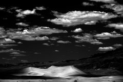 dunes (black & white)