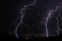 1_Lightning4426